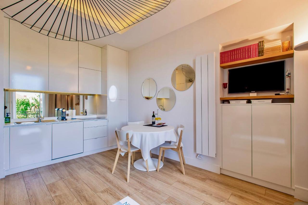 Grand H -F2, Face Vieux- Nice, Terrasse, Ascenseur, Climatisation, Terrace - Nice City Center Eksteriør bilde